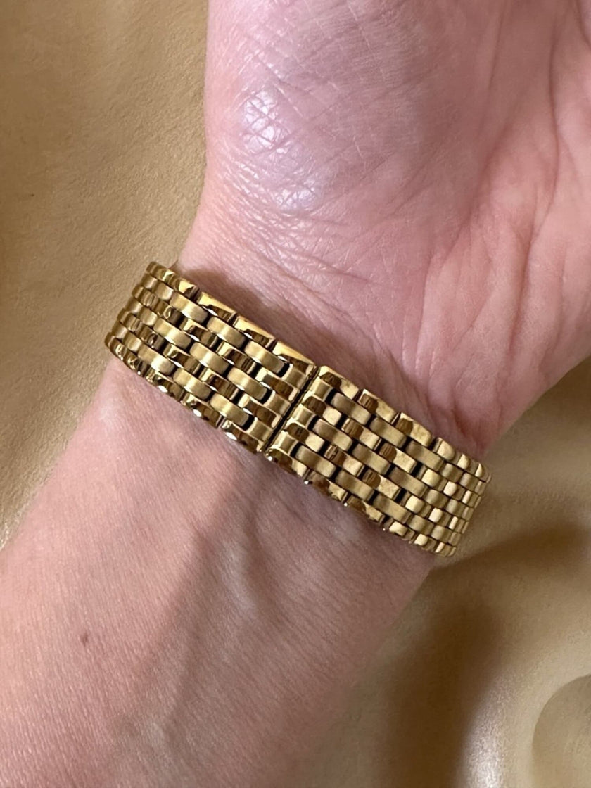 Orologio dorato con cinturino a bracciale “Seiko”