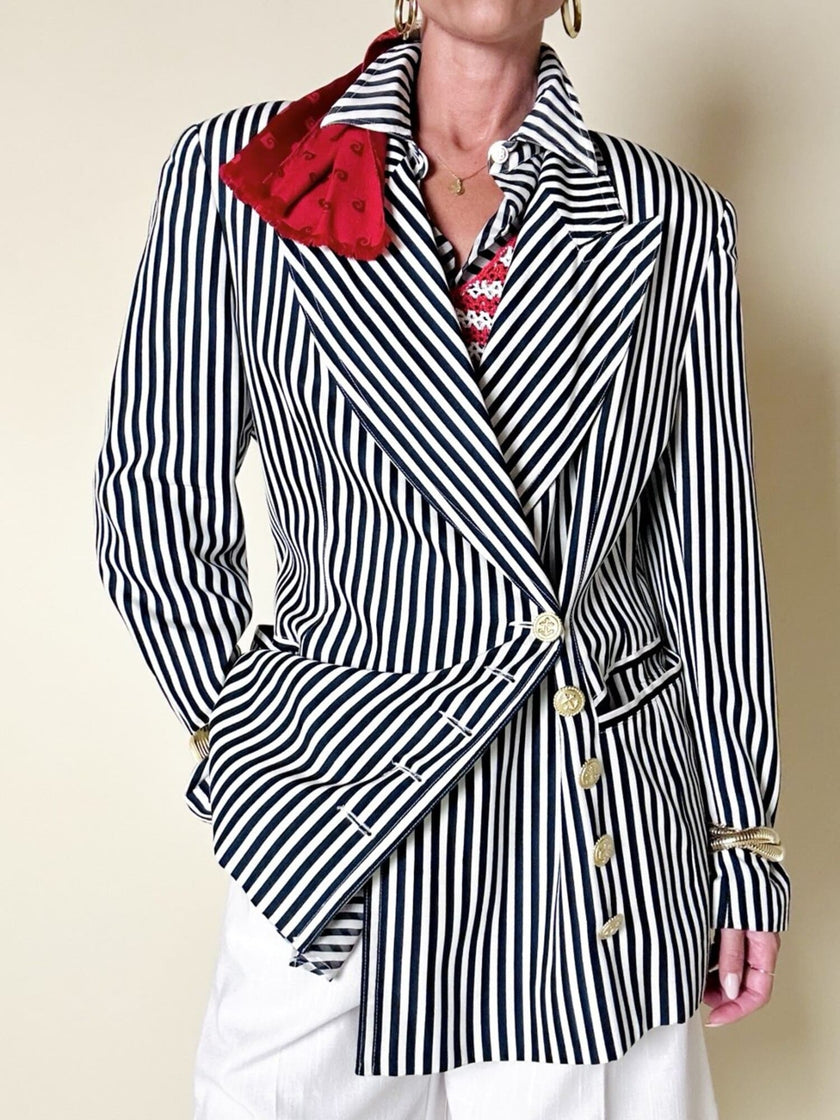 Blazer doppiopetto a righe bianche e blu “Mondí”