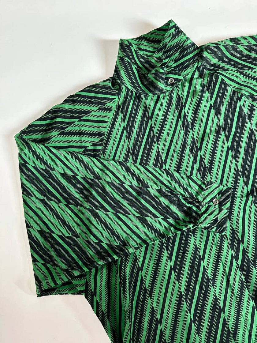 Camicia vintage in fresco di lana e seta verde smeraldo con fantasia grafica astratta