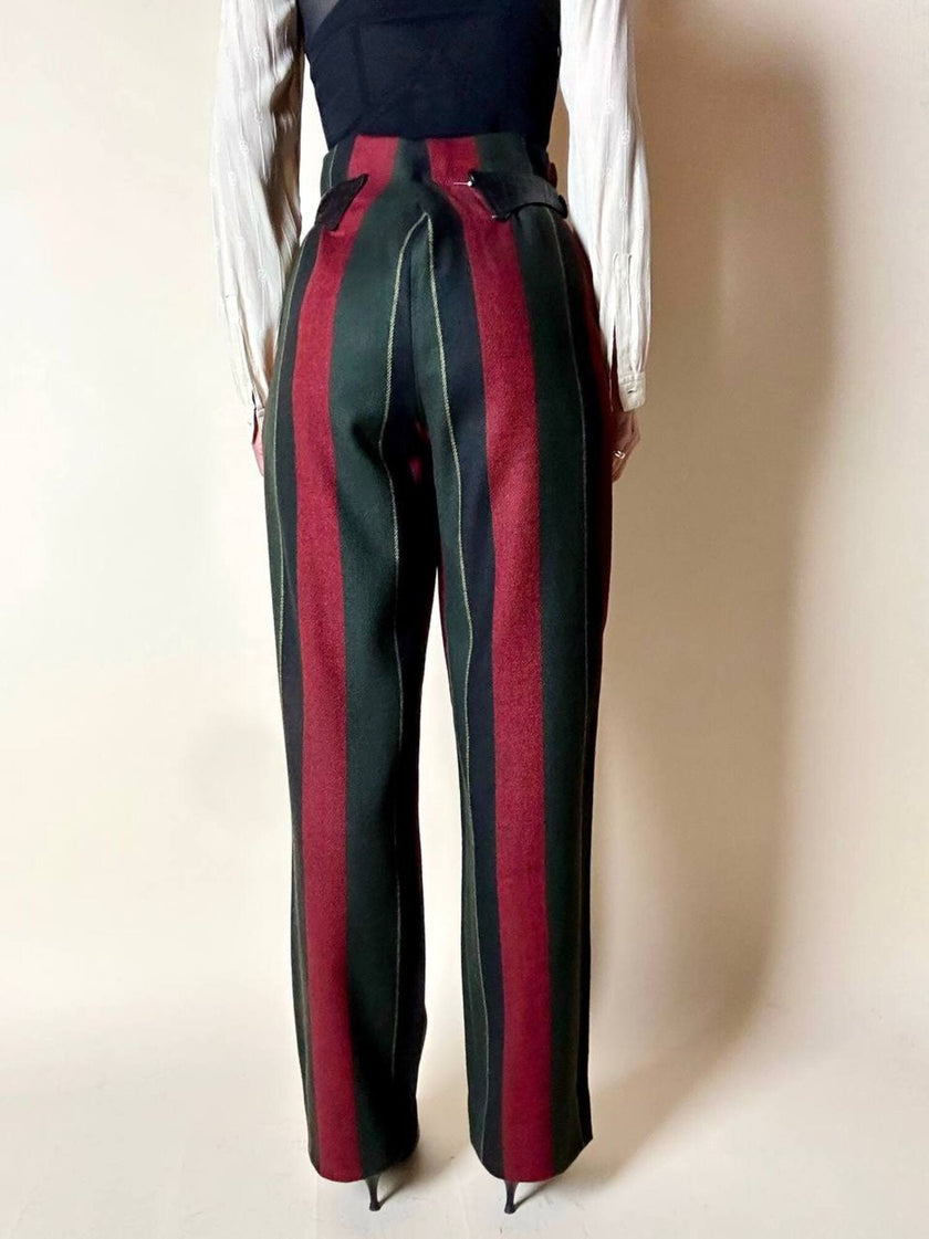 Pantalone a vita alta in lana jacquard a righe verticali con cinturini in pelle nera