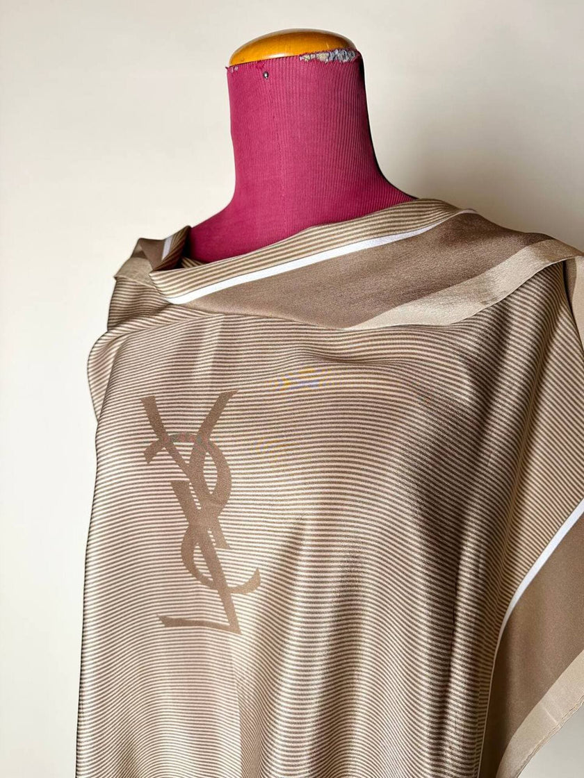 Foulard Yves Saint Laurent vintage in seta a righe con monogramma YSL