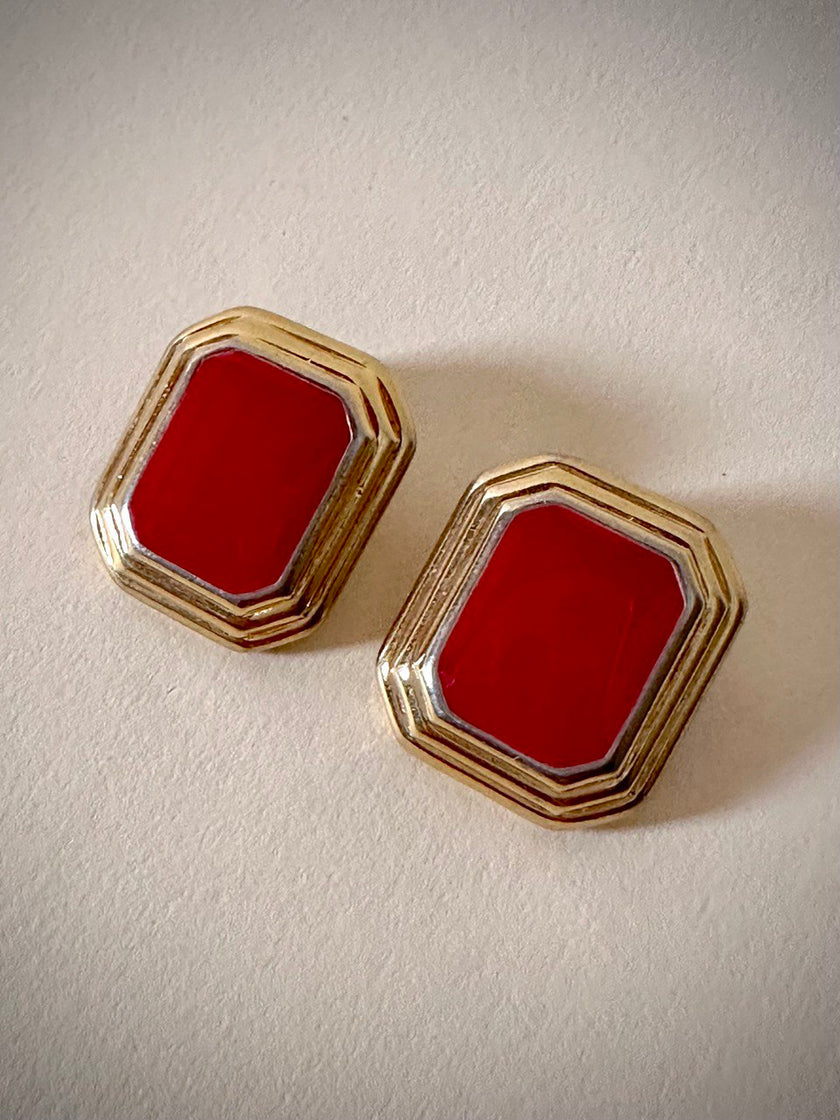 Clip ottagonali in metallo oro e smalto rosso
