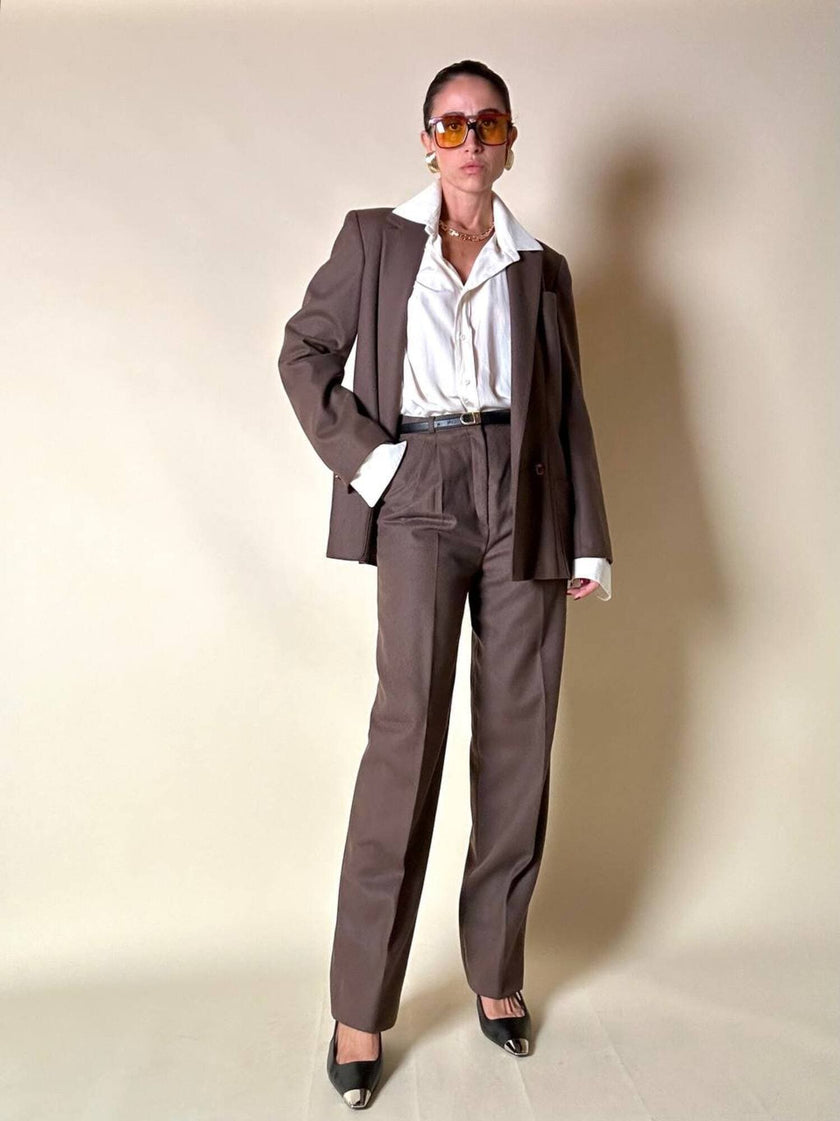 Tailleur giacca/pantalone in lana marrone chiaro “Prestige”
