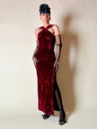 Abito lungo in velluto bordeaux “Evening Chic by Nancy Bracoloni”