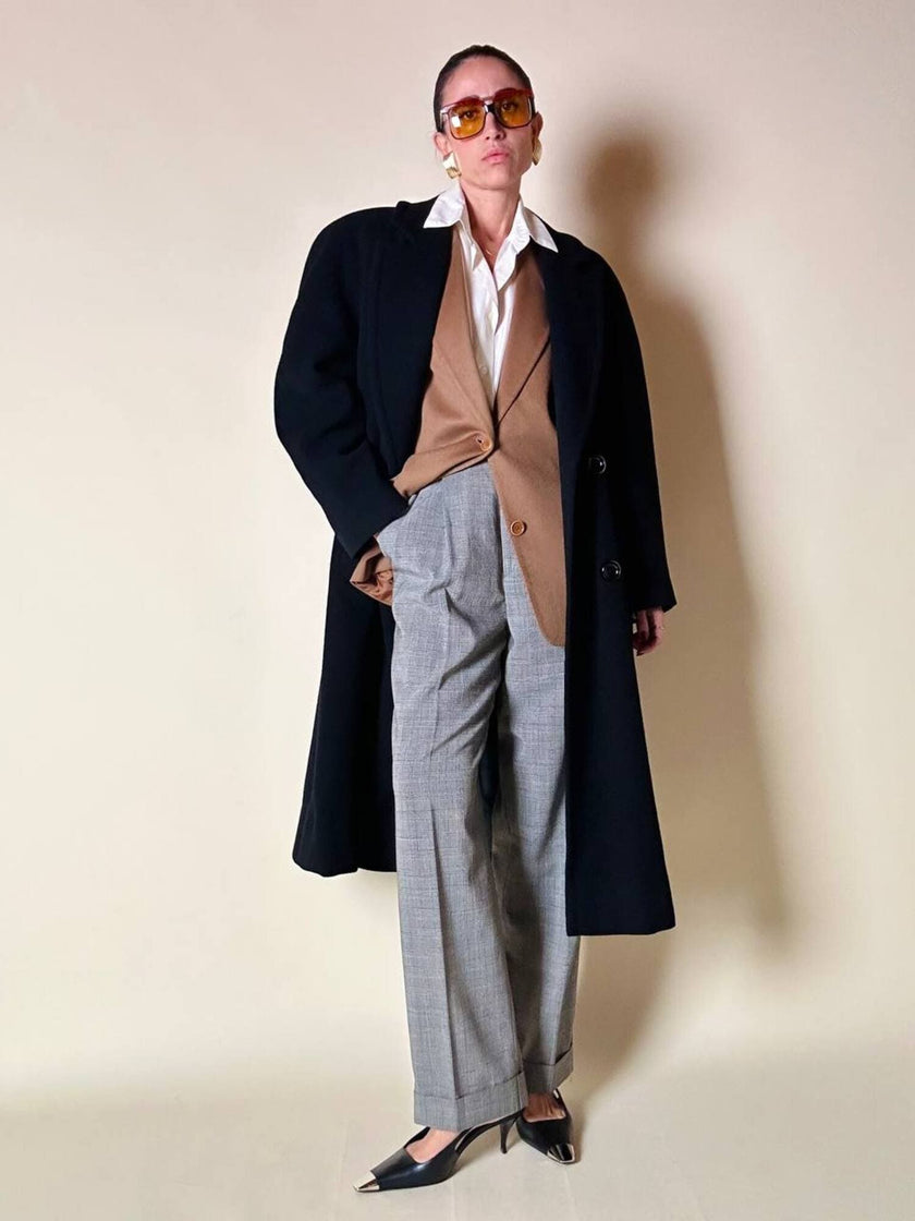 Cappotto doppiopetto oversize in lana nera