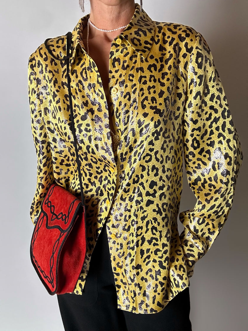 Borsa vintage Yves Saint Laurent in camoscio rosso con passamaneria nera