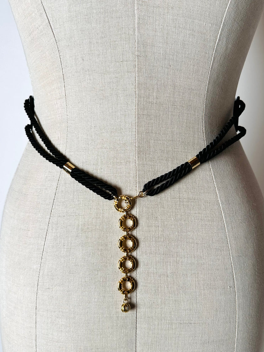 Vintage-Gürtel aus schwarzem Lucite mit Couture-Quaste und gedrehten Kordeln