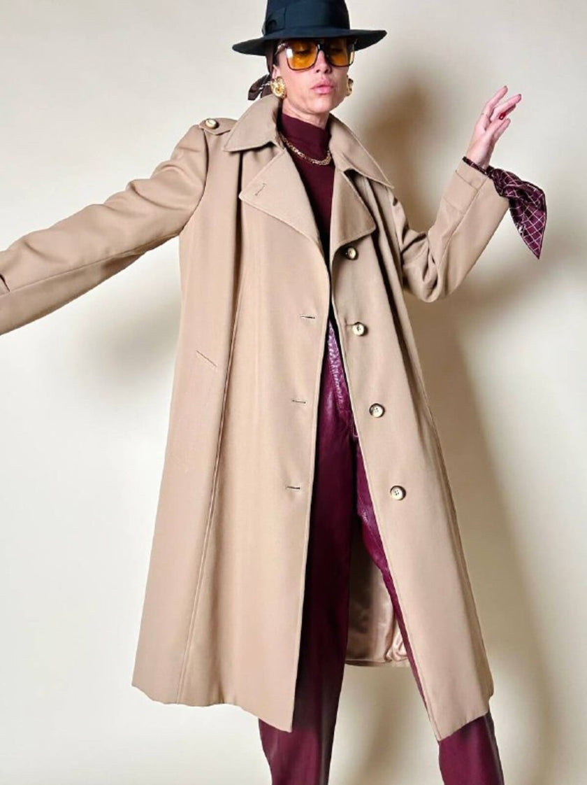 Trench oversize in gabardine color cammello