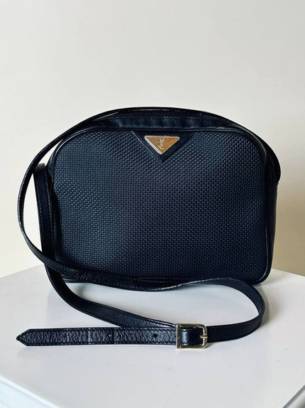 Borsa Bandoulière vintage Yves Saint Laurent in tessuto nero plastificato con riporti in pelle