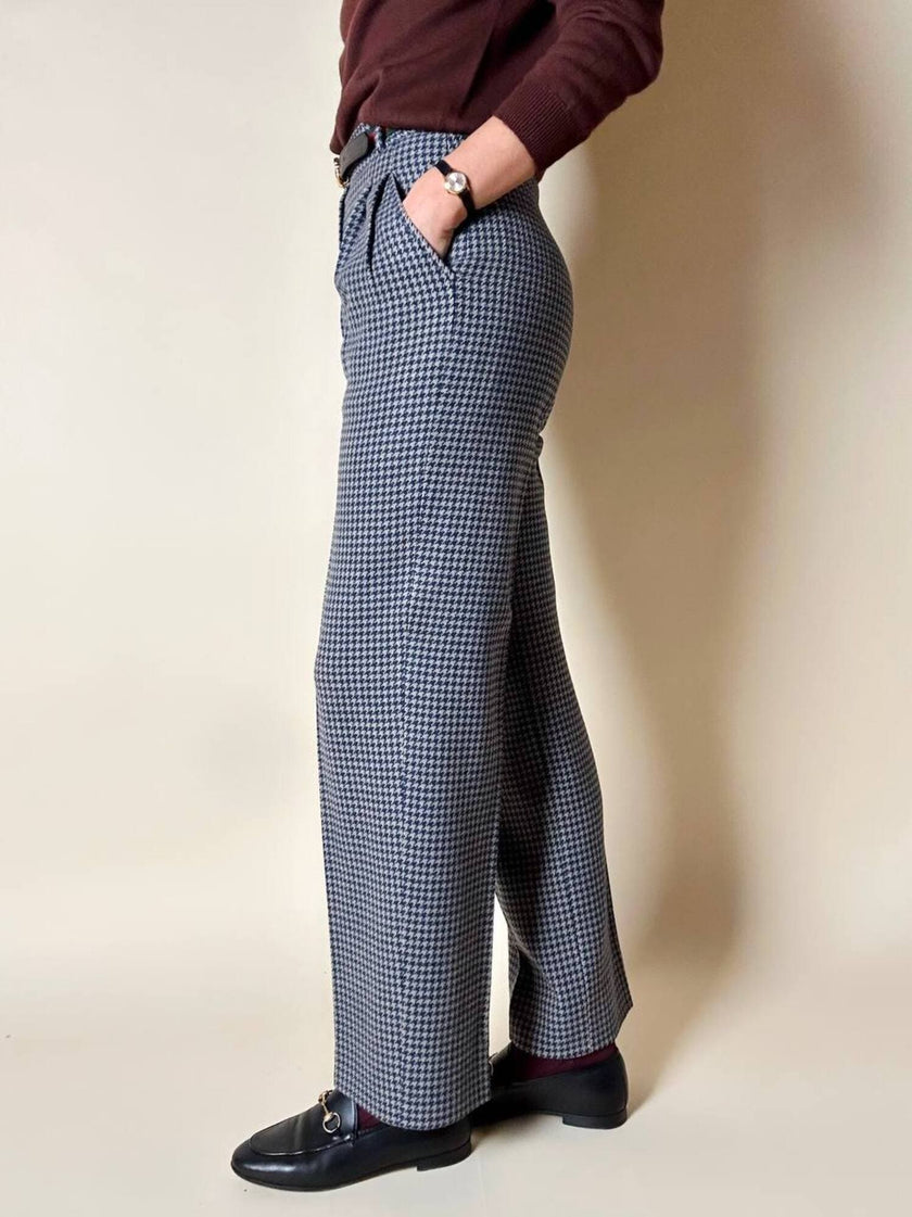 Pantalone a vita alta in lana pied de poule grigio e ottanio Basile