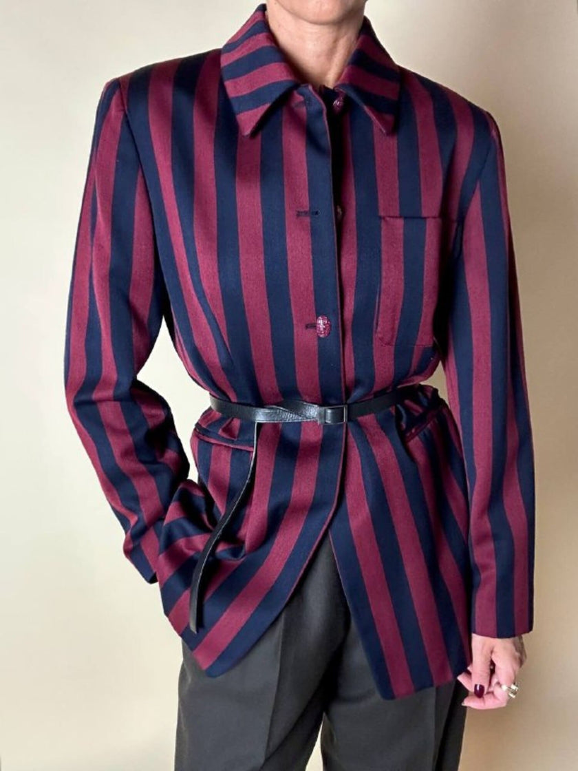 Blazer a righe verticali bordeaux e blu notte con bottoni in metallo laccato Daniel Hechter
