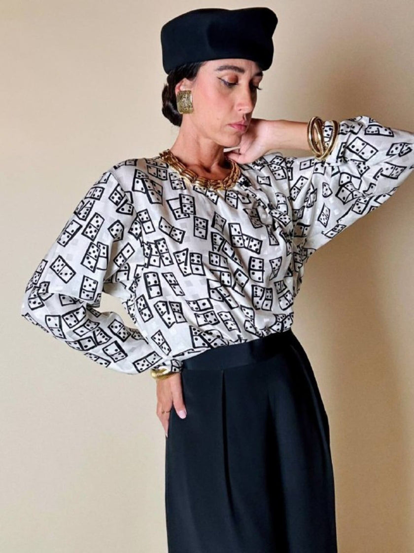 Blusa Yves Saint Laurent in tessuto jacquard bianco e nero fantasia Domino