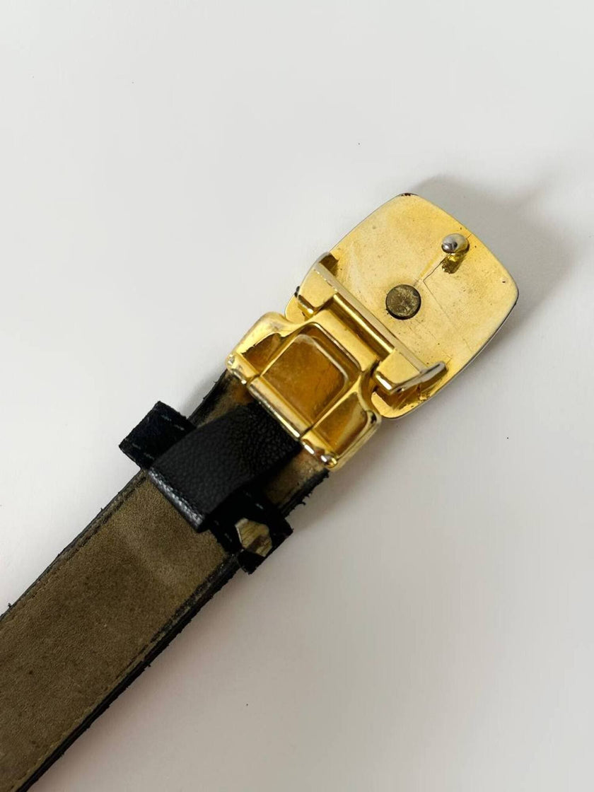 Cintura vintage Yves Saint Laurent in camoscio nero con fibbia logata