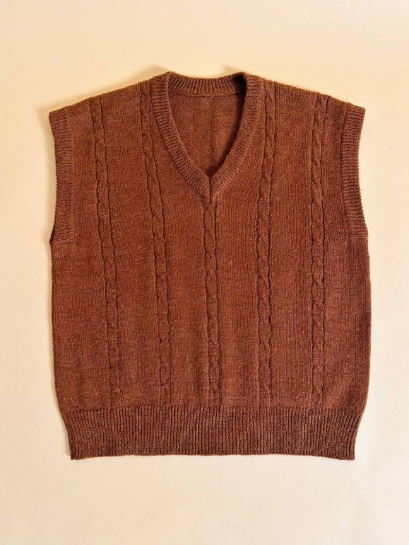 Gilet in lana color tabacco con motivo a trecce