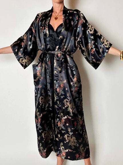 Vestaglia kimono lunga vintage in raso jacquard nero con draghi e motivi floreali