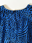 Blusa Yves Saint Laurent in seta jacquard blu elettrico con fantasia animalier nera