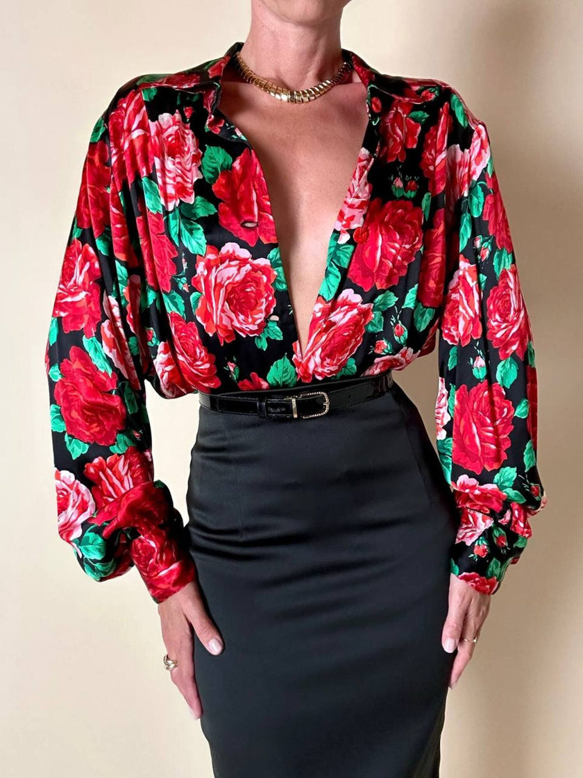 Camicia satroriale in raso di seta fantasia rose rosse