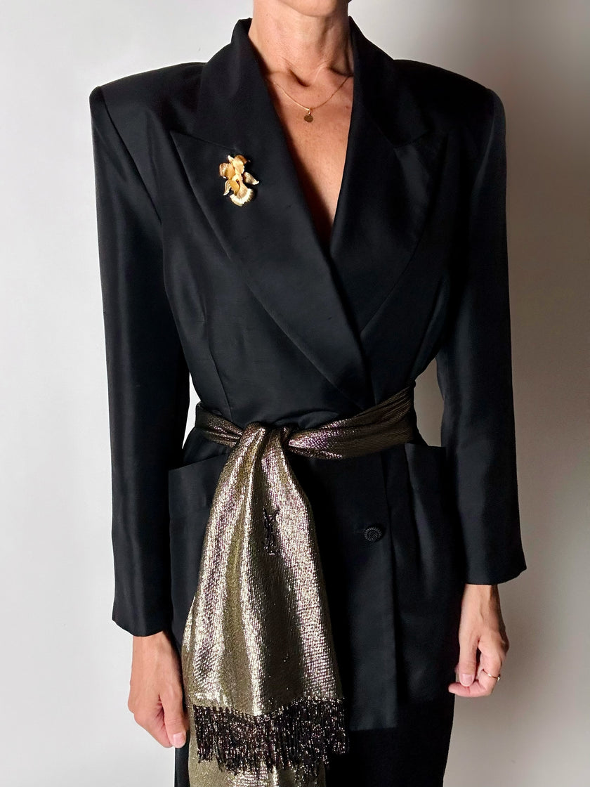 Blazer vintage Episode in shantung di seta nera con bottoni in passamaneria