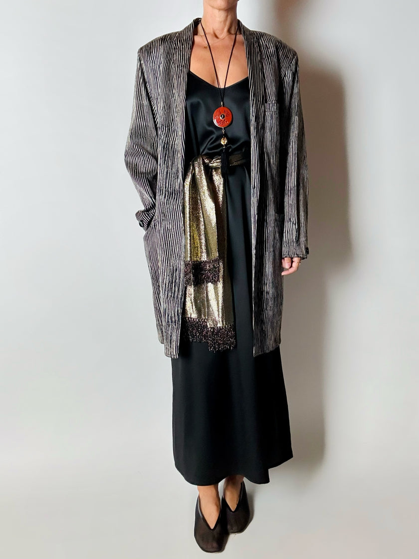 Blazer vintage Gianni Versace in seta goffrata a righe nere e avorio