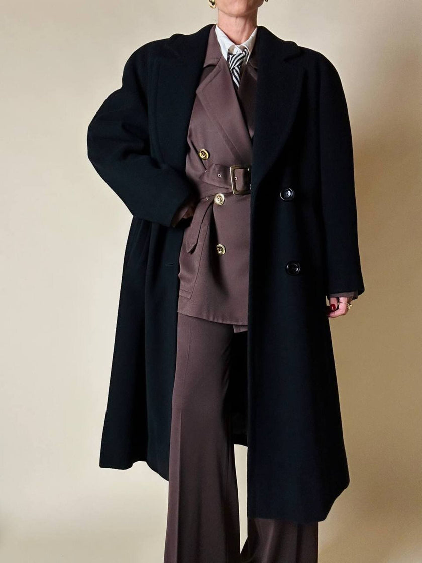 Blazer doppiopetto in lana color cioccolato “Yves Saint Laurent” con pantalone abbinato