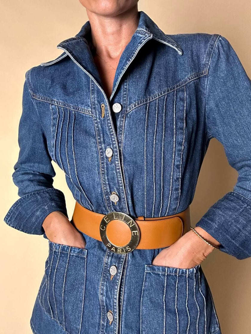 Giacca Christian Lacroix in denim modello sciancrato con lavorazione a nervature