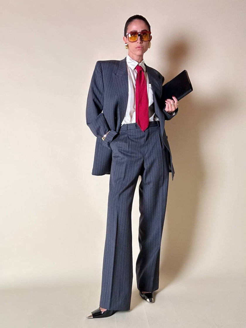 Tailleur gessato in lana grigio antracite “Yves Saint Laurent”