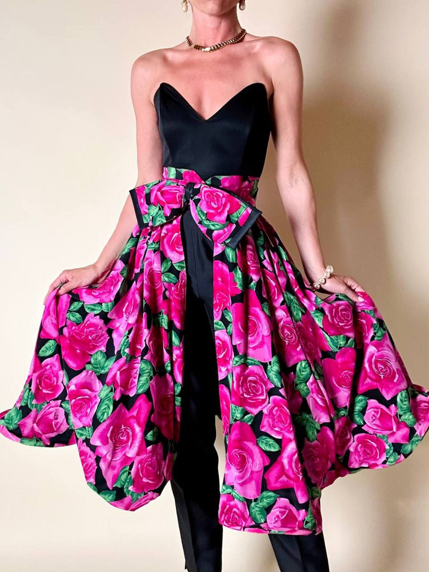 Gonna a ruota in seta fantasia floreale fucsia con maxi fiocco