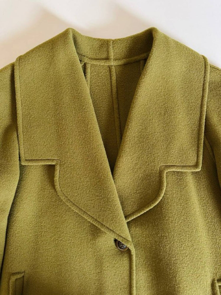Cappottino oversize con ampi rever in lana verde acido Confezioni di Lusso
