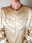 Camicia in raso di seta color champagne con bottoni i madreperla Carinissima