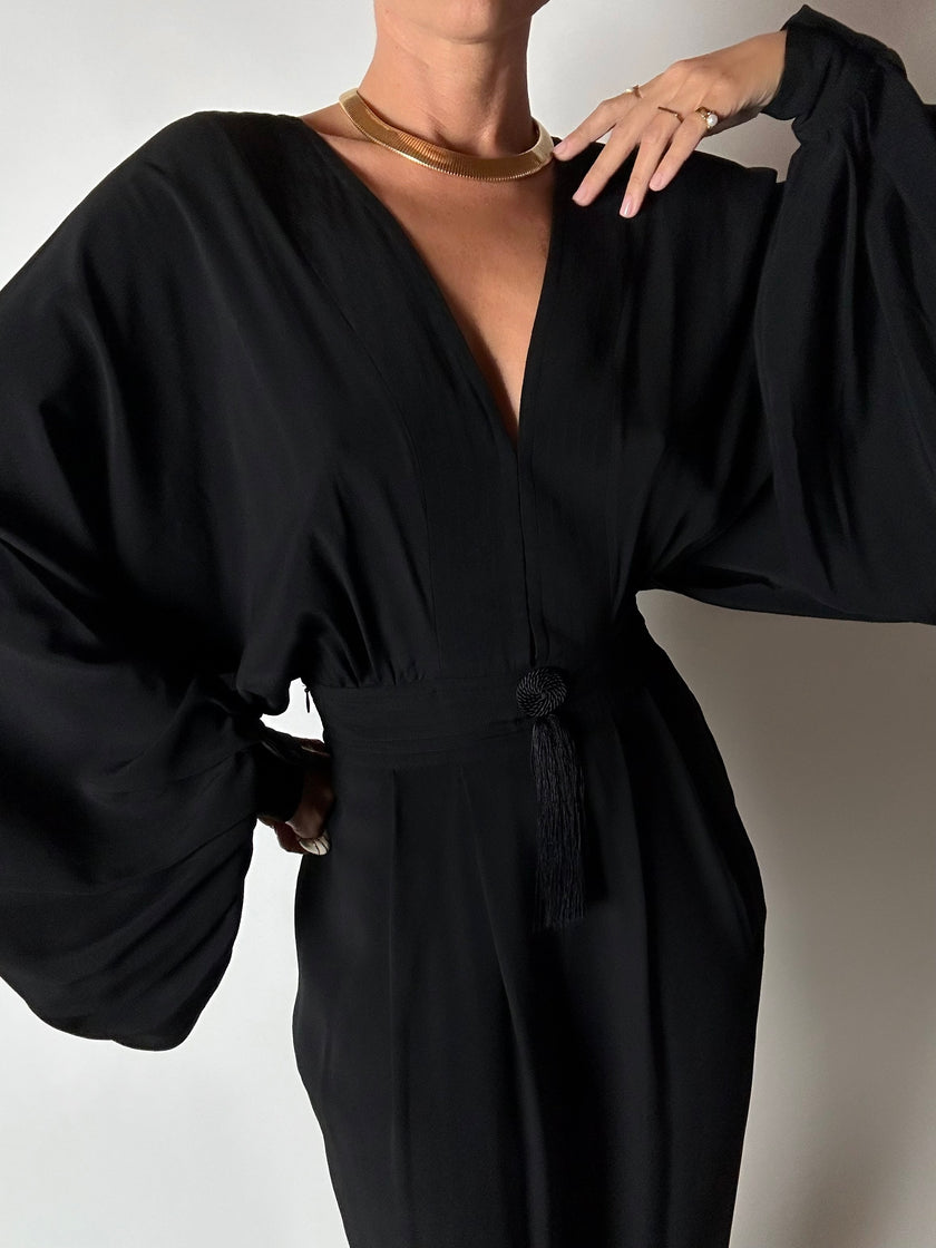 Jumpsuit vintage Emilio Pucci nera con maniche a pipistrello e nappa couture