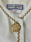Giacca vintage Yves Saint Laurent bianco latte con serpentine dorate e bottoni gioiello