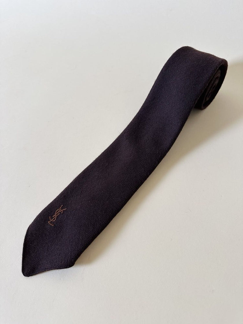 Cravatta Yves Saint Laurent vintage in lana marrone con logo ricamato