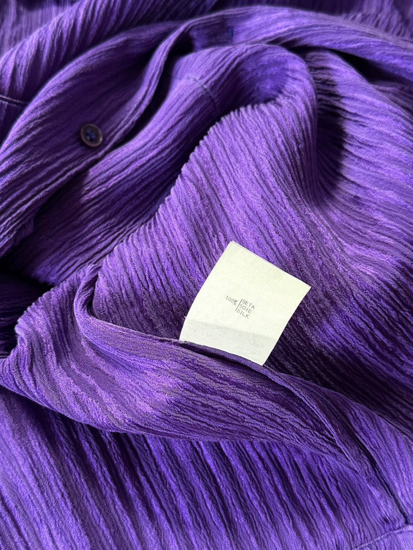Camicia vintage Gianni Versace in seta goffrata viola con maxi tasca
