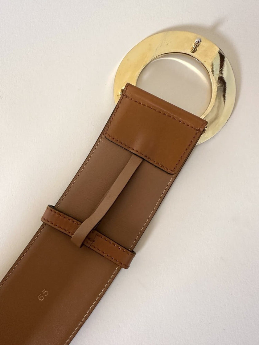 Cintura Celine in pelle color cuoio con fibbia rotonda in metallo dorato
