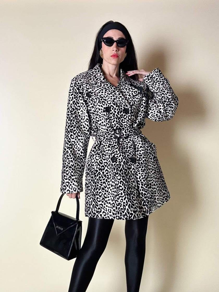 Giaccone vintage Fendissime in ecopelle bianca fantasia leopardo floccata nera