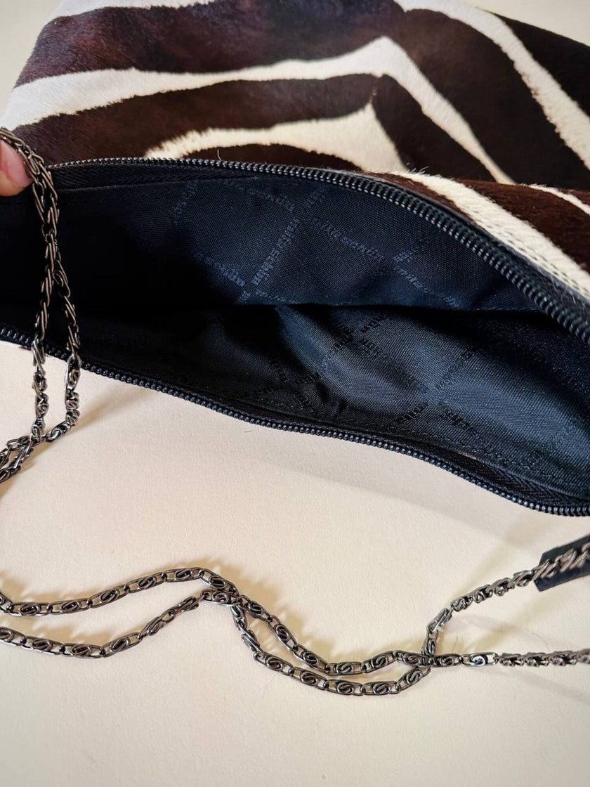 Borsa Mila Schön in cavallino zebrato con manico in catena