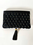 Pochette vintage Rodo in raso nero lavorato a rete con nappa couture e tracolla in catena