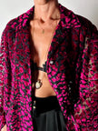 Camicia vintage in velluto dévoré amarena e lurex nero con motivo animalier