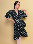 Puffy dress nero con rose bianche