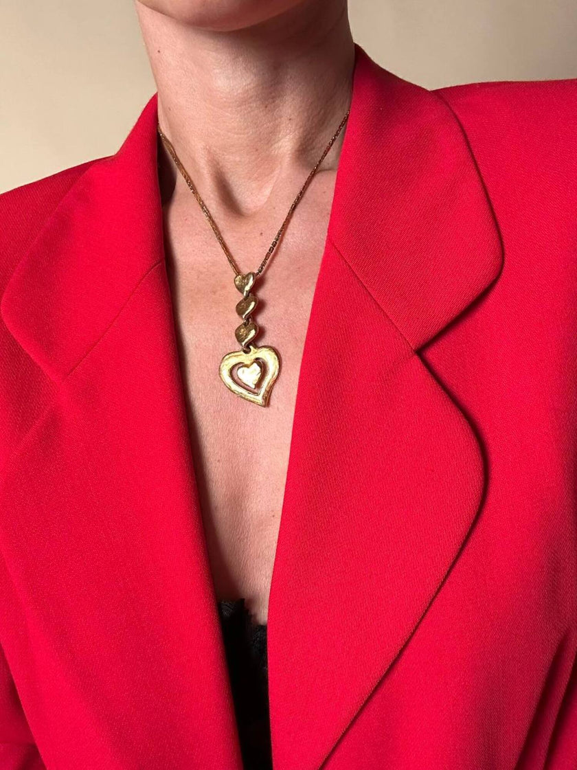 Collana dorata con ciondolo pendente a cuoricini “Yves Saint Laurent”