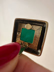 Maxi clip quadrate in metallo oro con centrale in vetro verde bottiglia