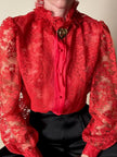 Camicia sartoriale in pizzo chantilly e organza di seta rossa