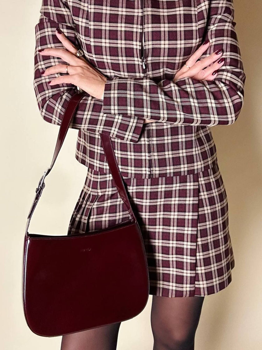 Borsa hobo Furla in pelle verniciata bordeaux