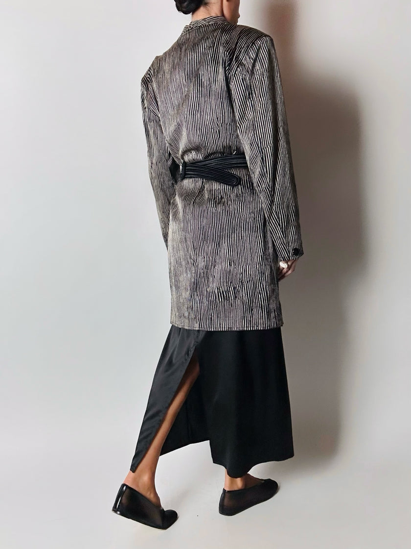 Cintura vintage in passamaneria sautache nera con nappa couture