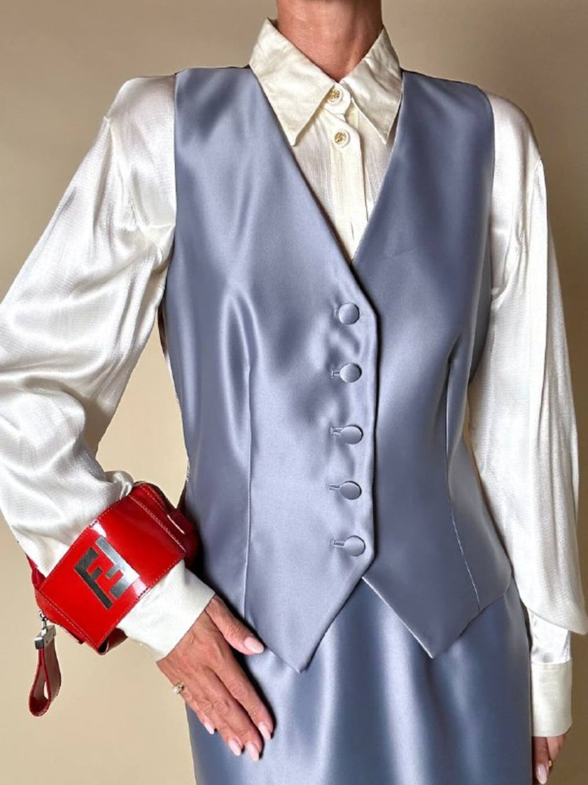 Completo gonna/gilet in raso grigio azzurro “Yves Saint Laurent”
