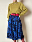Gonna a ruota Yves Saint Laurent Variation in lana blu elettrico con fantasia floreale nera