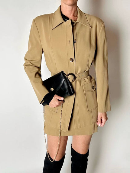 Mini tailleur vintage Cristina Effe color cammello con giacca sahariana e minigonna coordinata