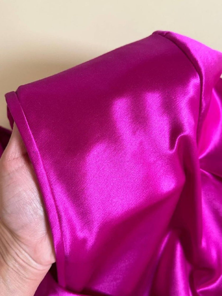 Wrap dress in raso ciclamino con cintura in coordinato “Sartoria Oriana Neri”