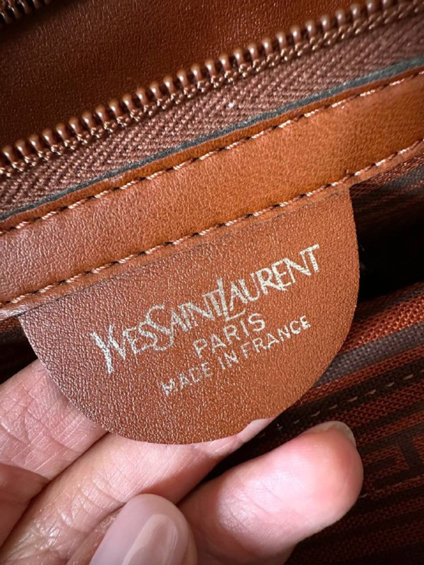 Borsa Yves Saint Laurent in canvas beige con profili color cuoio e motivo greca con logo