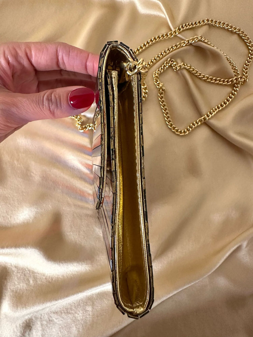Pochette à lamelles miroirs multicolores avec bandoulière chaîne